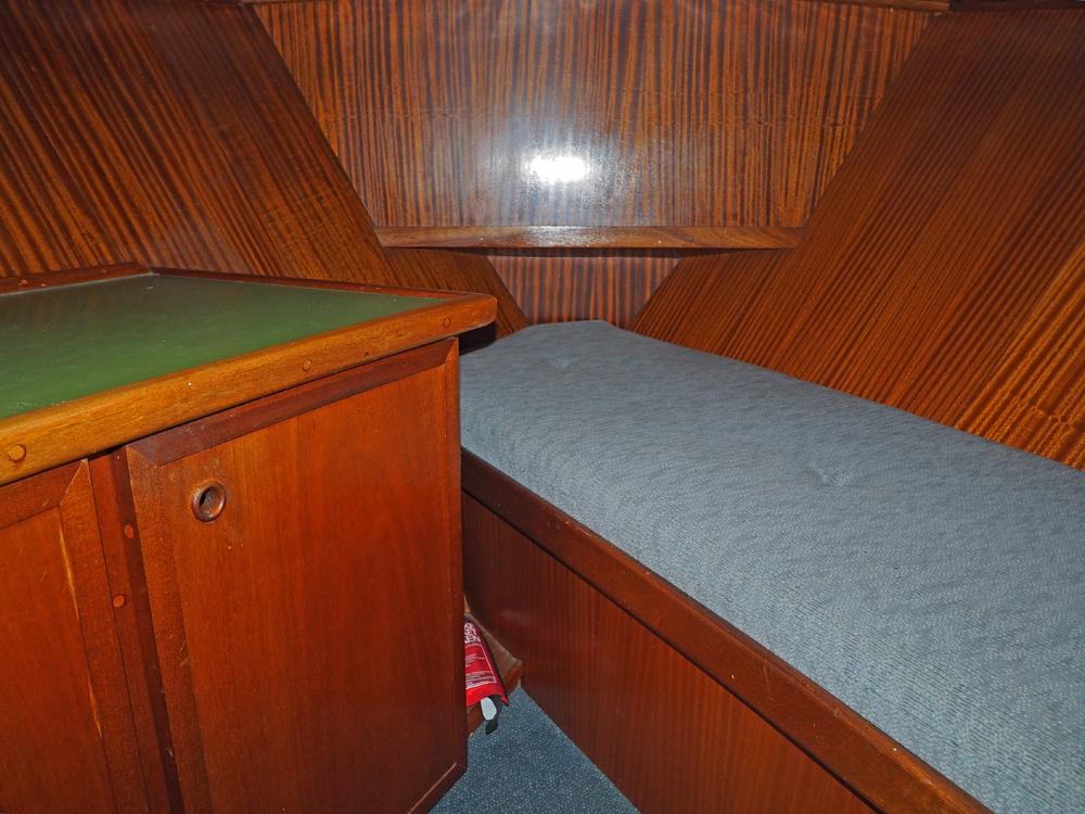 Fore ship, Accommodation